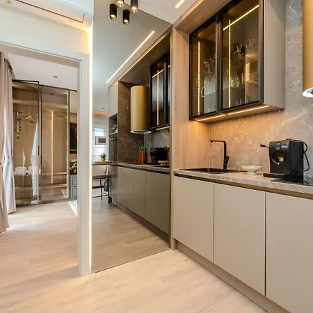 Dreamscape Apartment *