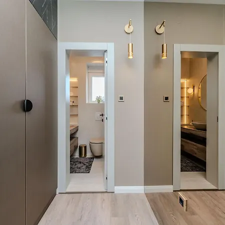 Dreamscape Apartment