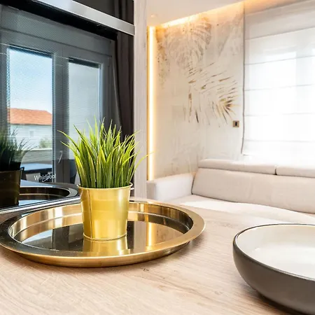 Dreamscape Apartment